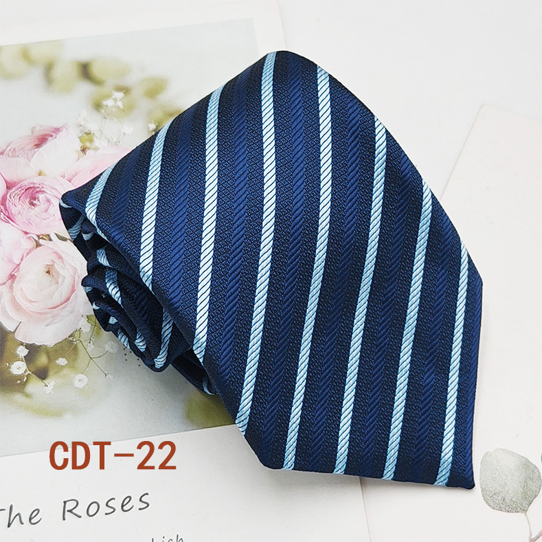 Punto al por mayor ropa formal para hombres corbata de negocios 8cm negro gris jacquard hilo de poliéster corbata a rayas estilo mano