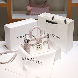 Cross-border Fashion Handbag High-end Sense Contrast Color Rivet Box Bag Fashionable All-match Leather Crossbody Small Square Bag