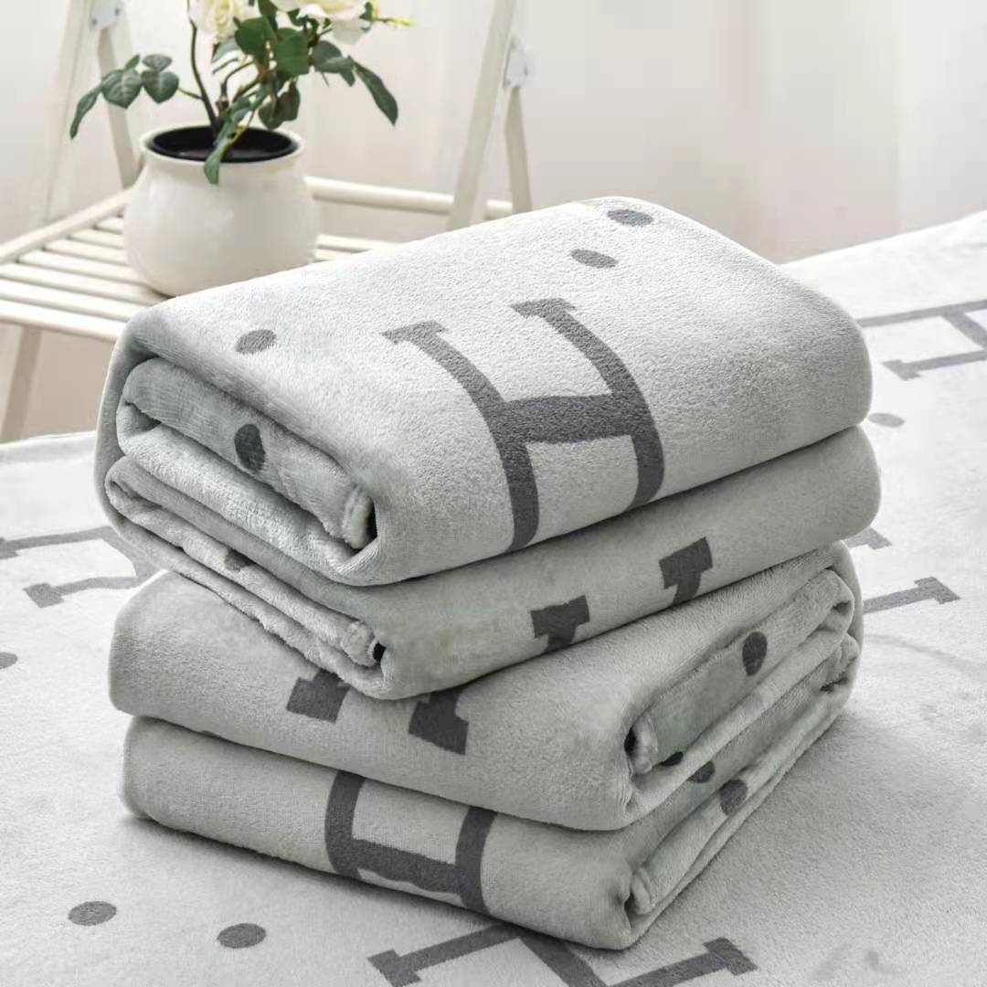 Duvet, flannel sheet