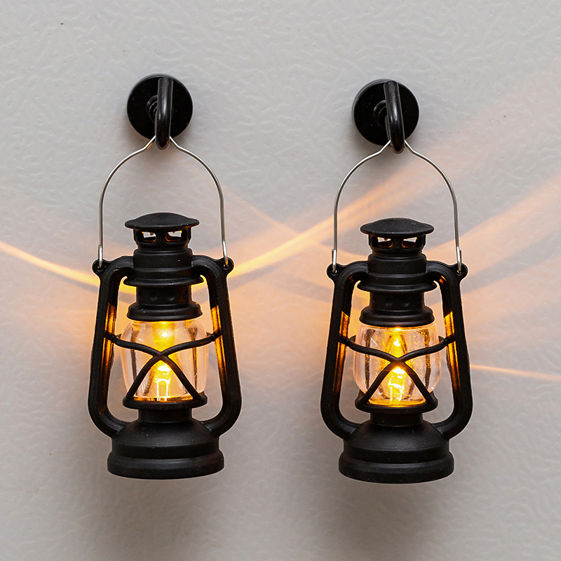 Mini Retro Kerosene Lamp Refrigerator Sticker Pendant Luminous Decorations Nightlight Dollhouse Doll House Ornaments
