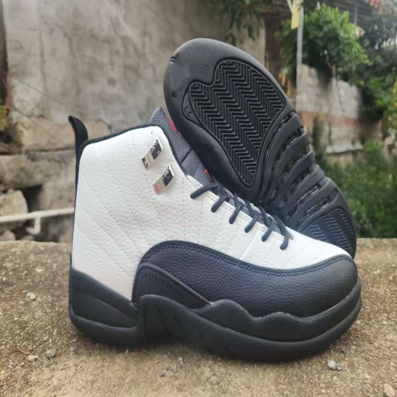 Comercio exterior Putian transfronterizo aj12 Chicago toro negro y blanco Gama azul negro y púrpura azul real Joe 12 zapatillas de baloncesto para hombres y mujeres