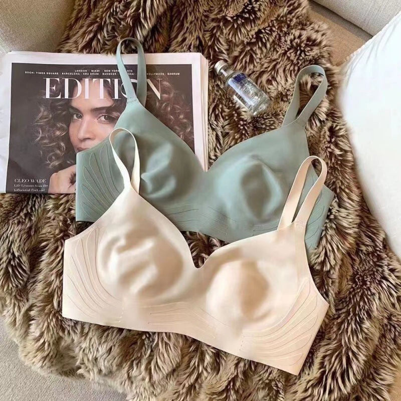 Nipple Underwear Women's Traceless Push-up Anti-sagging Big Chest Small Chest Ultra-thin Summer Girls' Bra without Steel Ring