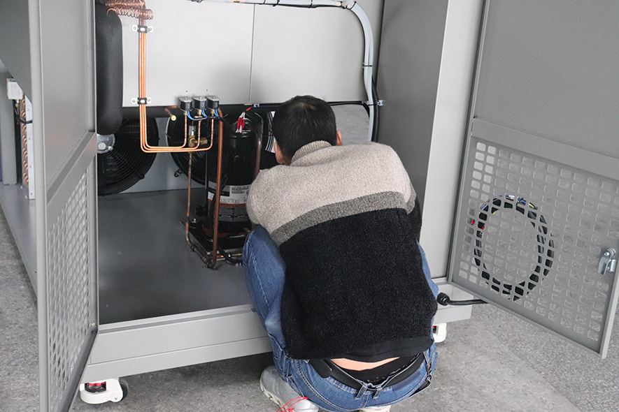 5-恒温试验箱-安装细节-885