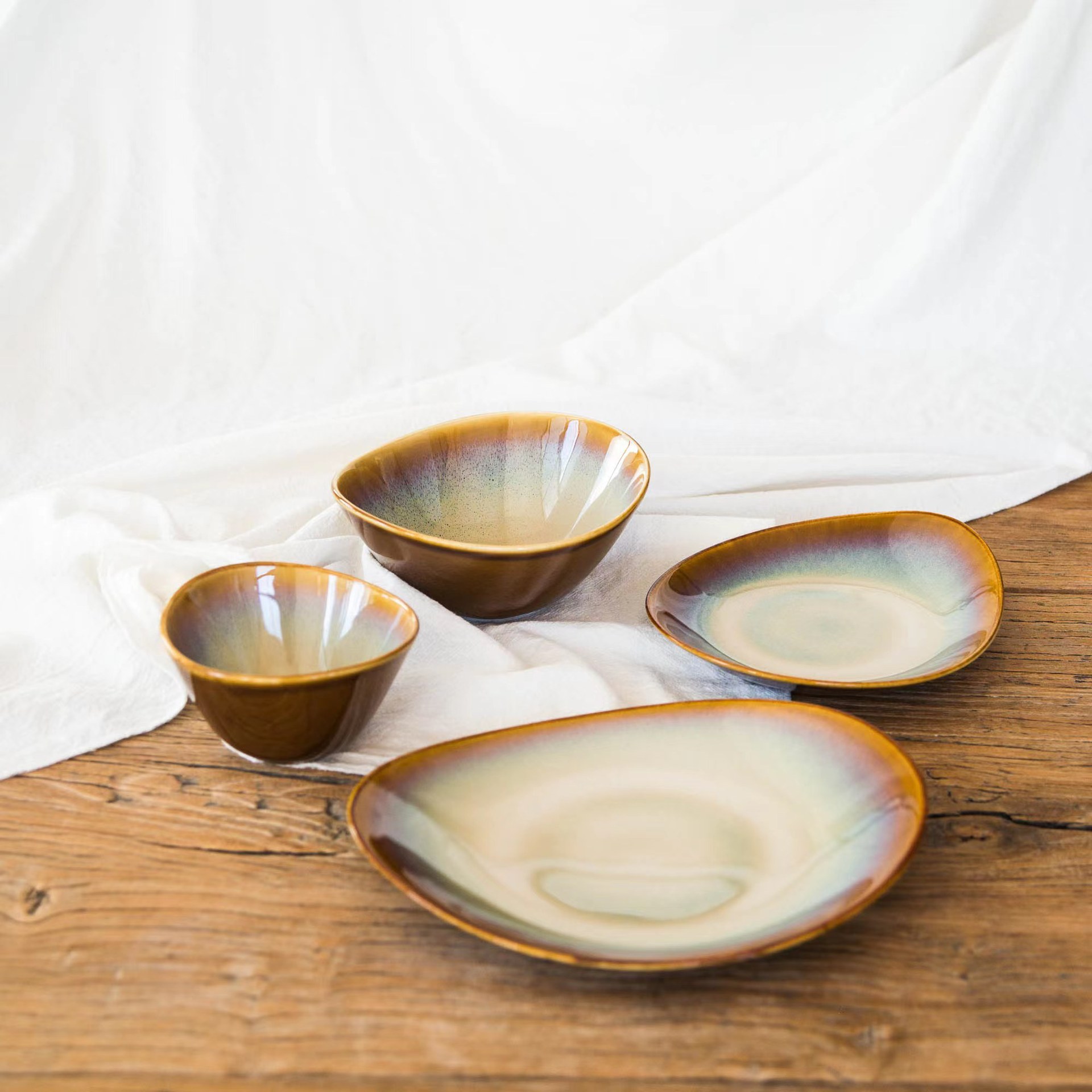 Tazón de cerámica para ensalada, plato de sopa, plato irregular para hotel y uso doméstico, Luzhuang LZ Bangkok, color marrón miel.