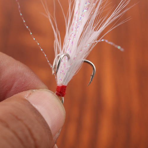 Blood groove three hooks, reinforced feather hooks, hairy fish hooks, lures, anchor hooks, fake baits, fish hooks with barbs