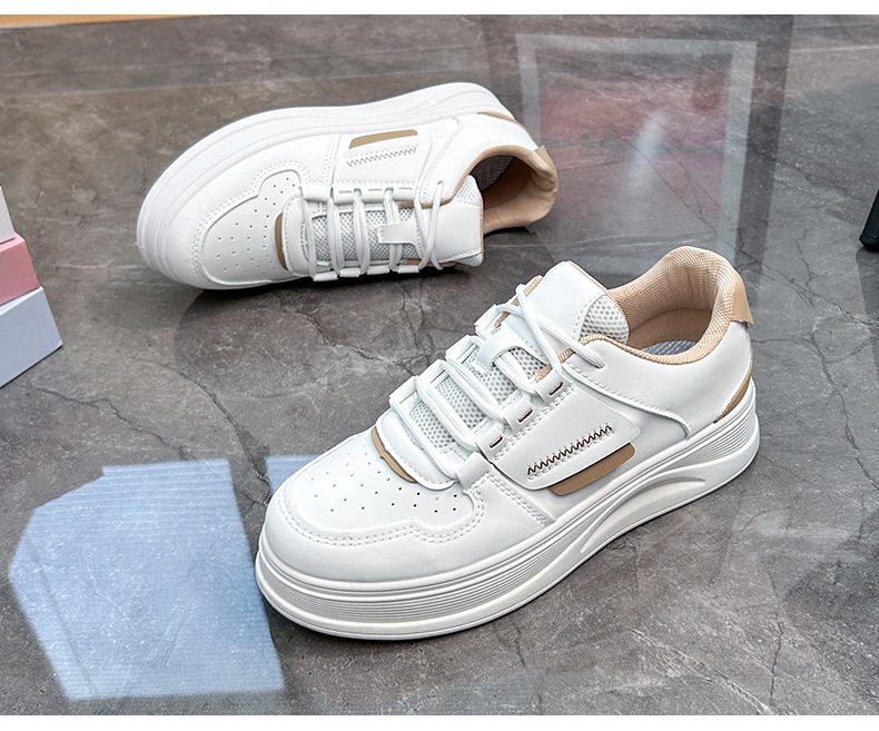 Petites chaussures blanches femme 2024 printemps nouvelle étudiante édition coréenne Instagram tendance polyvalente semelle épaisse chaussures de planche printemps et automne chaussures décontractées_voghion.com