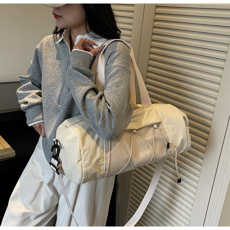 New Trendy Handheld Short-Distance Travel Bag Women's Fashion Lightweight Shoulder Crossbody Gym Bag with Independent Shoe Compartment Business Trip Luggage Bag