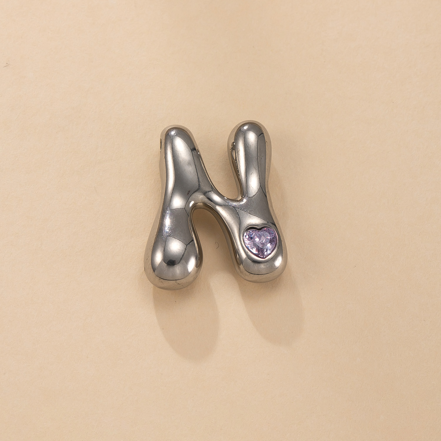 Colgante único transfronterizo de joyería de acero inoxidable fundición con incrustaciones de diamantes de color 26 letras accesorios de collar moda simple pulsera briy