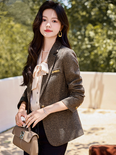 Women's 2024 Autumn/Winter Wool Blend Blazer Outerwear - High-End Fashion, Casual & Elegant Style, One-Buckle Slim Fit Suit Jacket