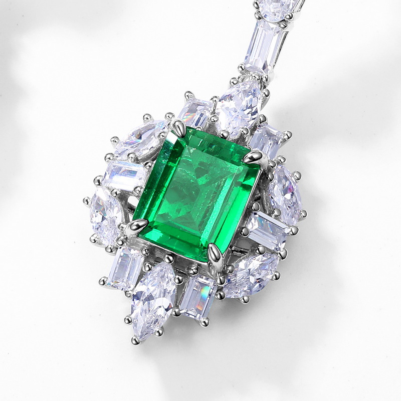 Transmisión en vivo transfronteriza nuevo Pendientes de esmeraldas de cultivo de plata S925 Pendientes de gemas con incrustaciones de mujer, estilo retro noble europeo y americano