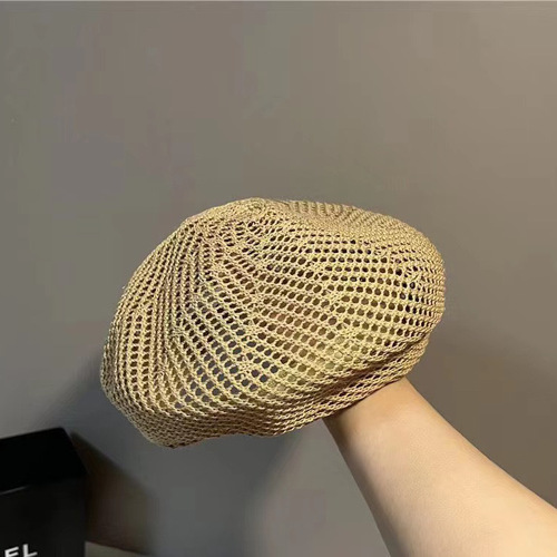 Summer Korean-style mesh breathable black temperament beret for women, casual and versatile, makes face look smaller, artist beret