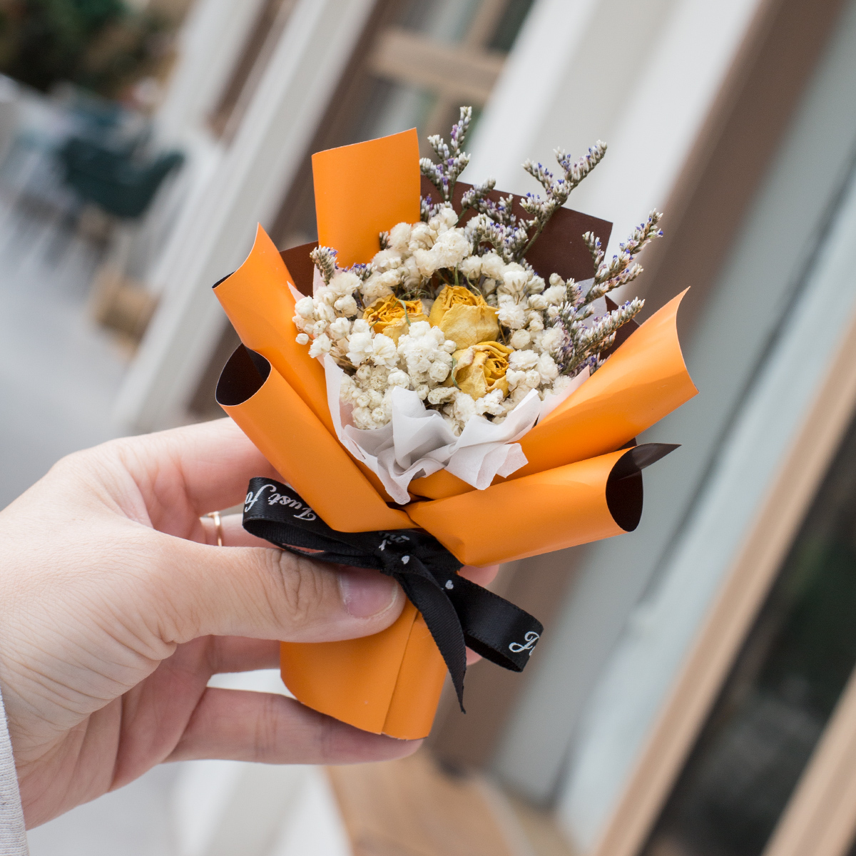 엠마 오렌지-옐로우 로즈