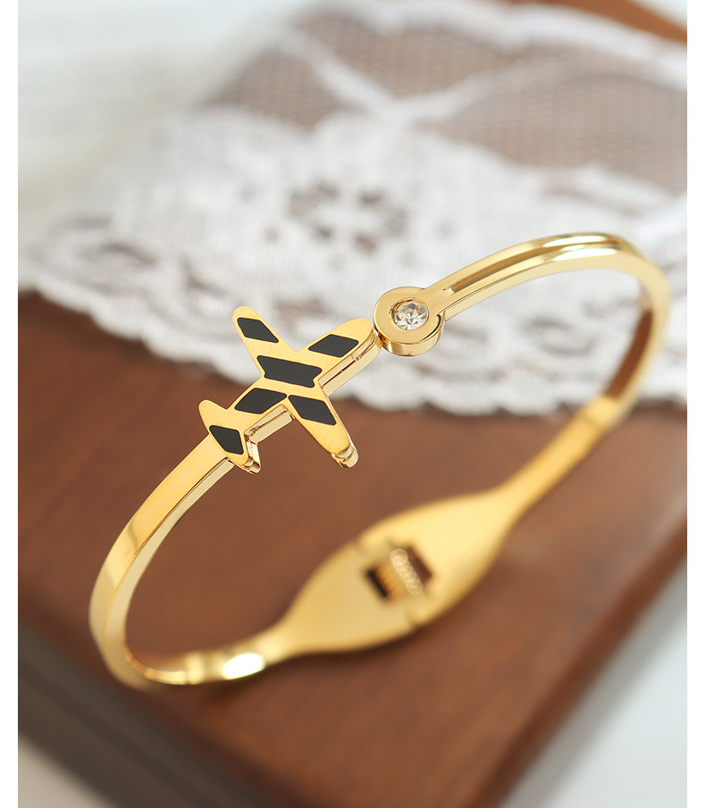 Simple Style Airplane Titanium Steel Bangle Inlay Zircon Stainless Steel Bracelets