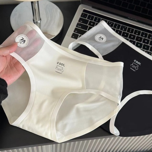 Nuojiji 8665 Cream Bear Glue Seamless Hollow Mesh Girls Mid-waist Underwear Covering Buttocks and Skin-Friendly Ice Silk