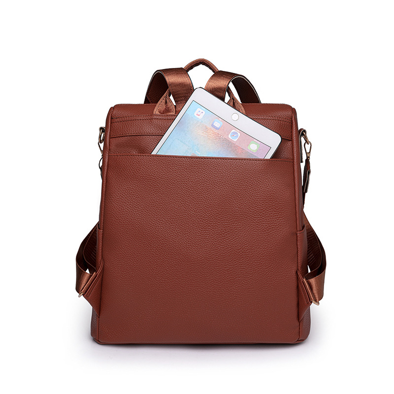 Spot al por mayor 2023 nueva mochila de cuero suave para mujer casual simple y versátil mochila de viaje de gran capacidad