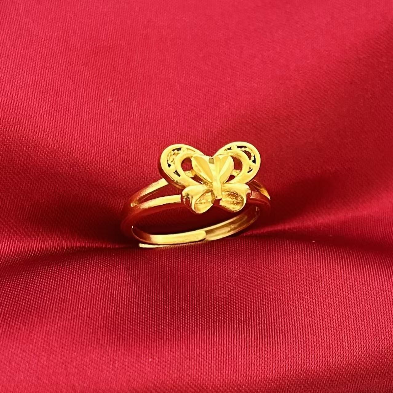 黄銅の金メッキの福の金儲けの指輪の男性の多種類の車の花は宝の蛇口の関公の戒子の金メッキの指輪を招きます。