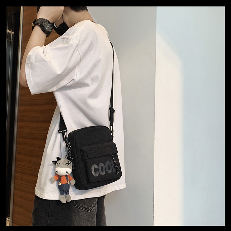 Bag Men's Messenger Bag Fashion Brand 2021 New Ins Japanese Style Workwear Small Backpack Female Student Personality Shoulder Bag display picture 9