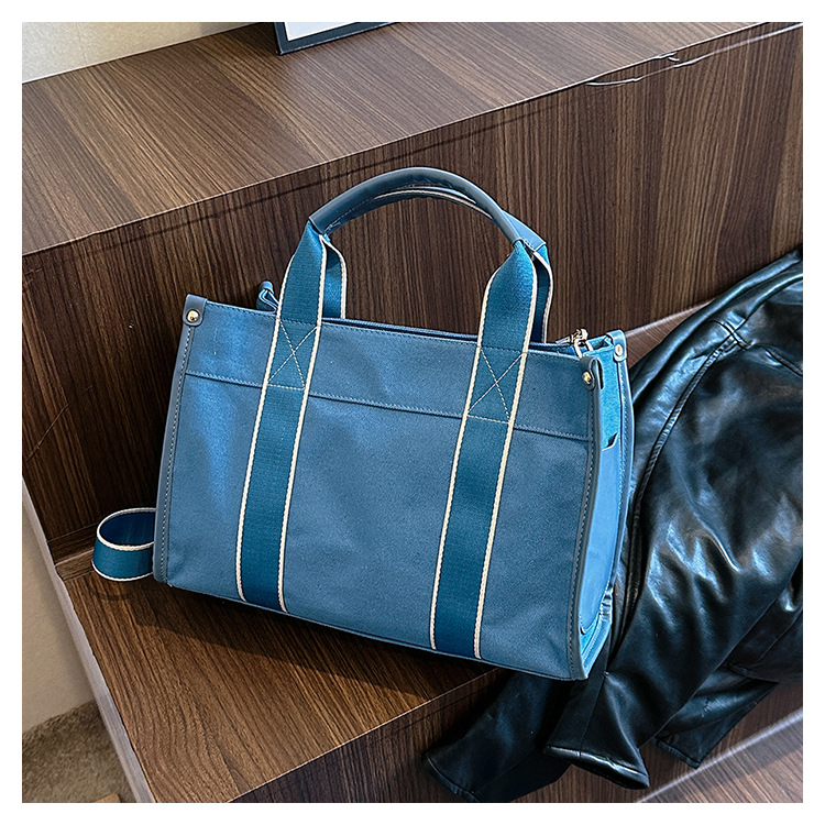 Bolso de lona de gran capacidad para mujer 2024 nuevo estilo coreano simple bolso de mensajero de un solo hombro bolso de viaje casual