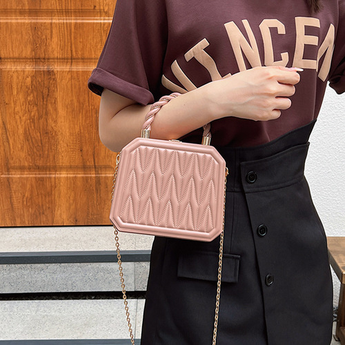Cross-border fashion box bag  new honeycomb embroidery chain strap shoulder crossbody small square bag hand-held underarm bag