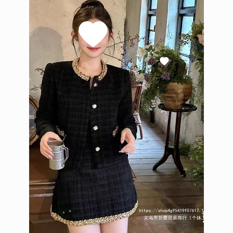 French-style rich lady's elegant autumn-winter two-piece set: short coat and high-waisted skirt