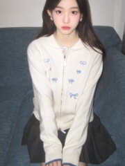 白色蝴蝶结刺绣针织开衫女2025秋季外搭感拉链小翻领毛衣外套上衣