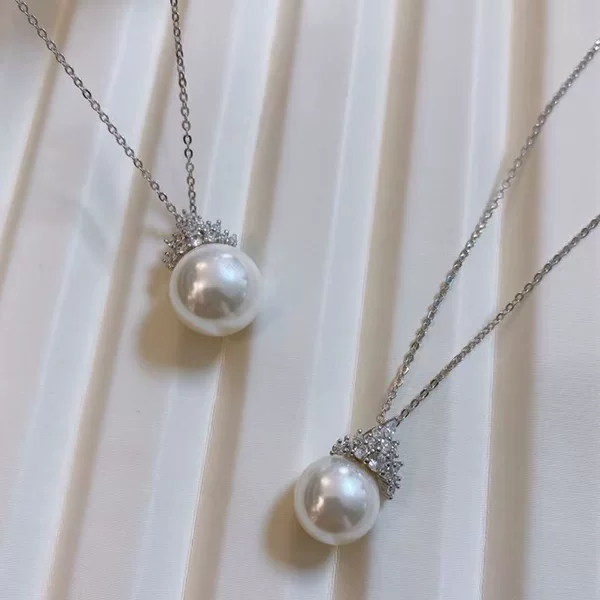 TikTok Rebar Same Style Korean Style Elegant Titanium Steel Pearl Clavicle Chain Ice Queen Pendant All-match Gift for Girlfriend