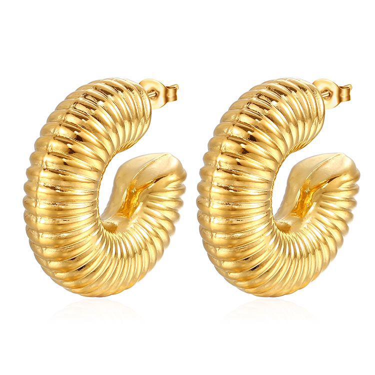 Pendientes huecos roscados europeos y americanos de la moda de acero inoxidable de alto grado de acero de titanio retro de las mujeres pendientes de retención de color 18K