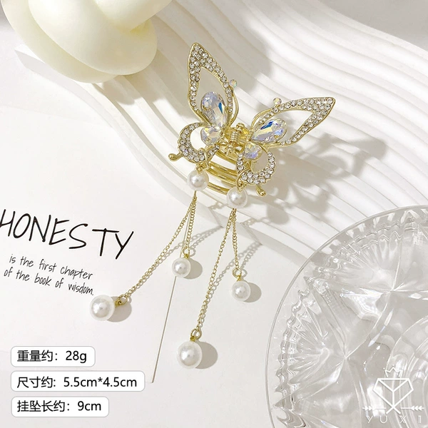 Crystal hollow butterfly [Grabbing] 5.5cm original