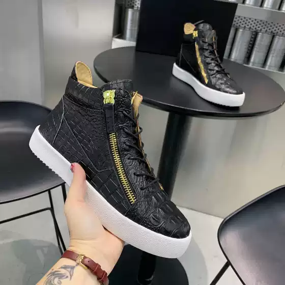 Autumn and Winter mid-top cowhide comfortable hair stylist casual board shoes side zipper versatile fashion brand lace-up leather short boots for men