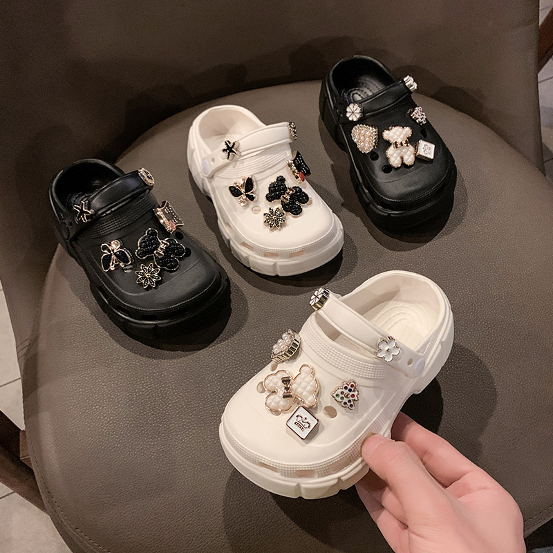 Children's shoes.  Children's Crocs Women's 2024 Spring and Summer New Middle Children's Slippers Men's