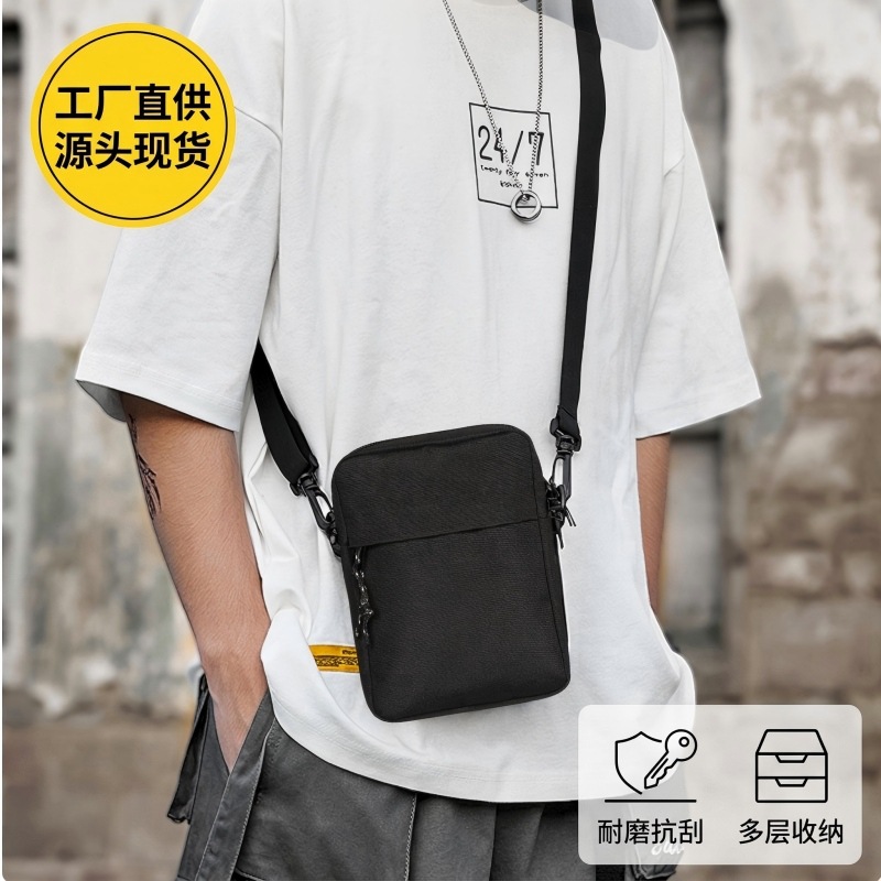 Nuevo bolso de mensajero de los hombres impermeables Oxford tela portátil estudiante hombro pequeño bolso colgante marca de moda mini bolso de hombro en stock image 3