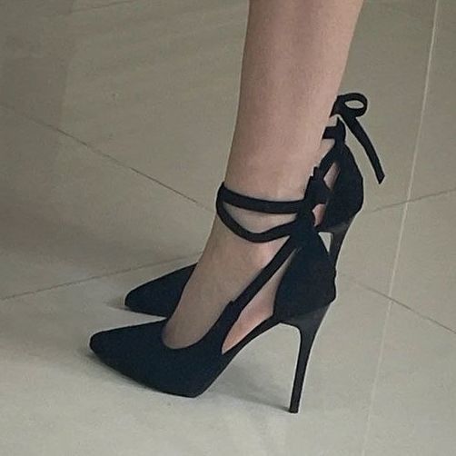 Strappy high heels black spring and autumn 2023 new temperament niche design single shoes stiletto strappy sandals for women summer_voghion.com