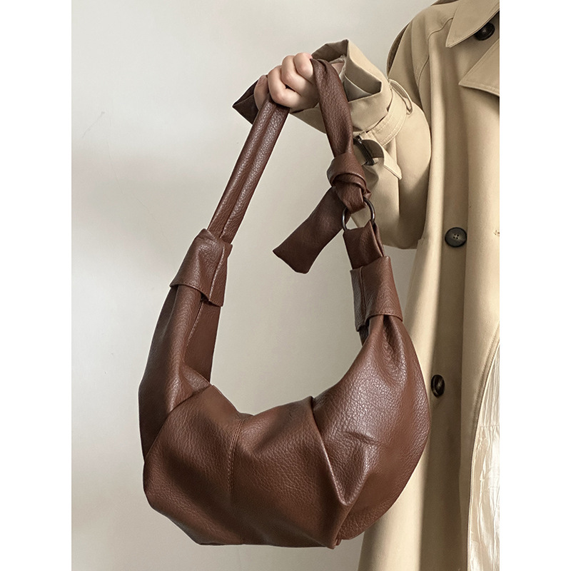 Korean Style Retro Soft Leather Pleated Dumpling Bag Lazy Style Casual All-match Commuter Shoulder Crossbody Bag Ode Corner Bag