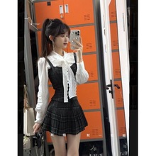 时尚套装蝴蝶结系带衬衫女格子背带上衣春季新款百褶半身裙三件套