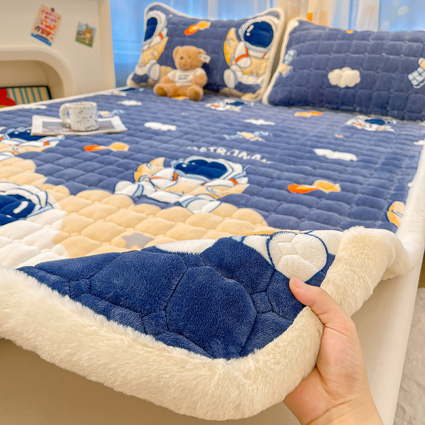 우주 비행사 - 밀크 벨벳