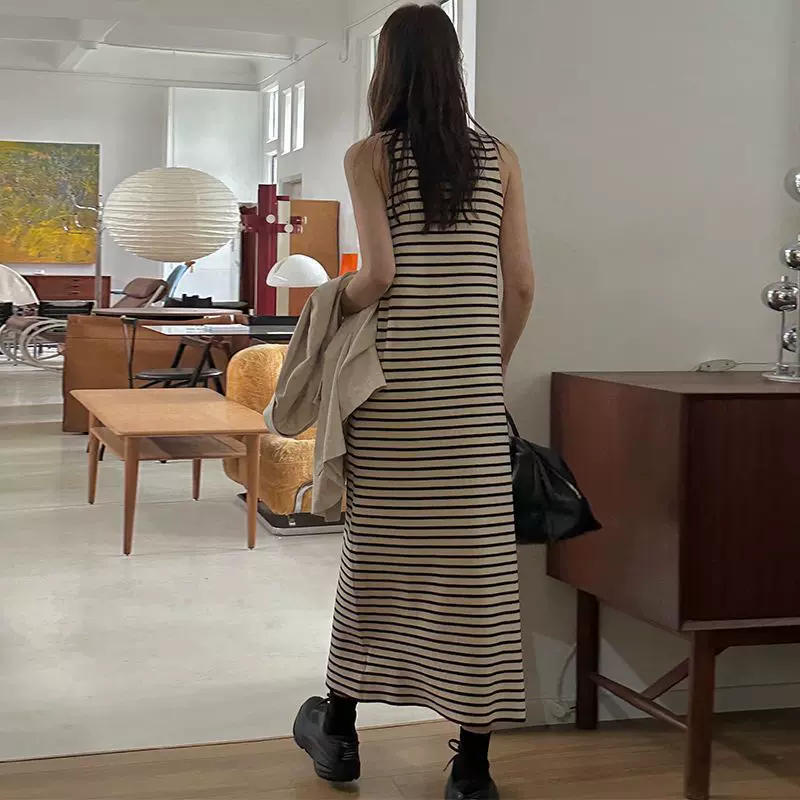 【宠粉福利】经典圆领宽松背心裙女简约无袖单穿内搭连衣裙02808