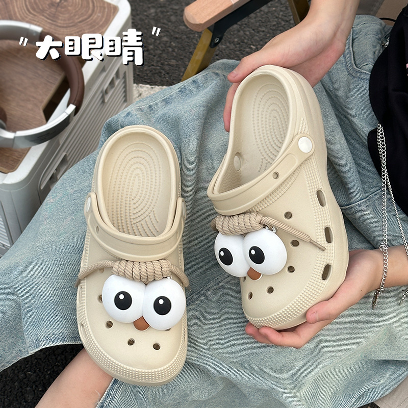 Eva zapatos con agujeros para mujer 2025 nuevo estilo playa antideslizante y desodorante pisando mierda zapatillas Baotou ropa exterior de verano para mujer