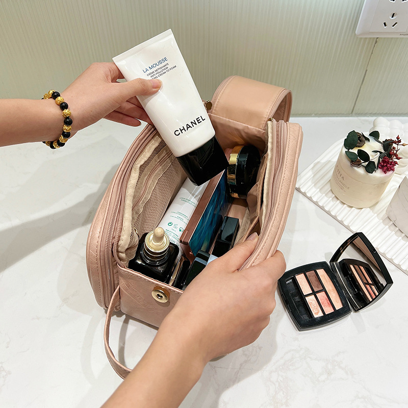 Bolsa de cosméticos de gran capacidad portátil de viaje 2023 nuevo de alta calidad cepillo de maquillaje artículos de tocador bolsa de almacenamiento Internet estilo de la celebridad