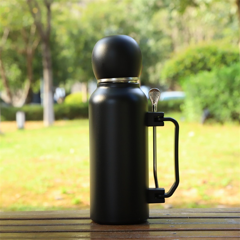 Taza de fútbol de doble vacío de alta capacidad deportivo hervidor de agua 304 taza de acero inoxidable al aire libre portátil hervidor de agua