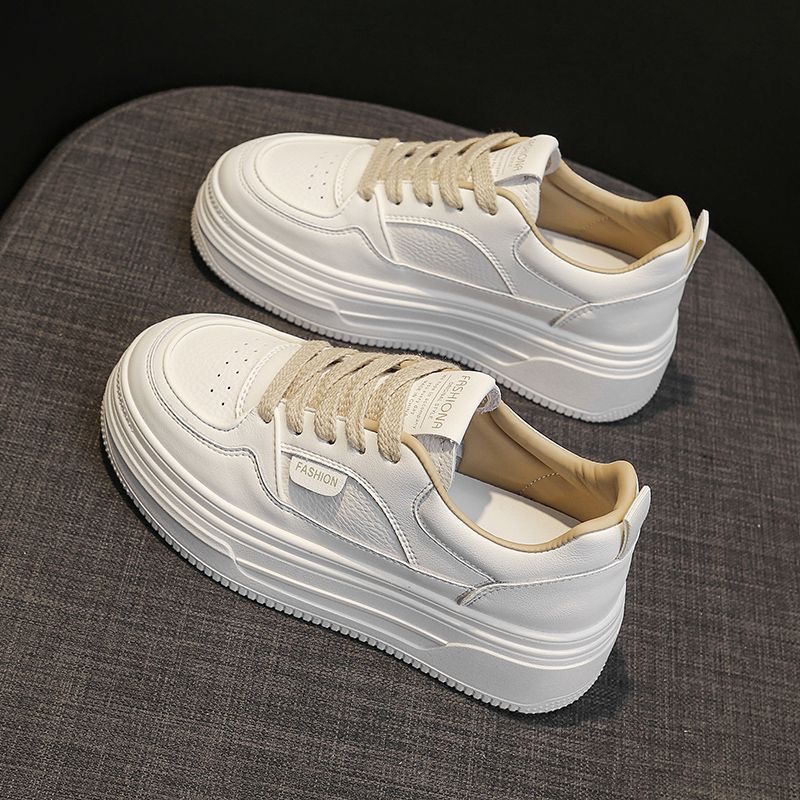 2026 primavera nuevos zapatos blancos con suela gruesa transpirable nuevos zapatos deportivos ligeros y casuales delgados para mujeres