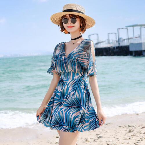 Women's plus size swimsuit conservatively covers the flesh and looks slimming mother middle-aged lady's conjoined fat mm plus size hot spring swimsuit with steel ring