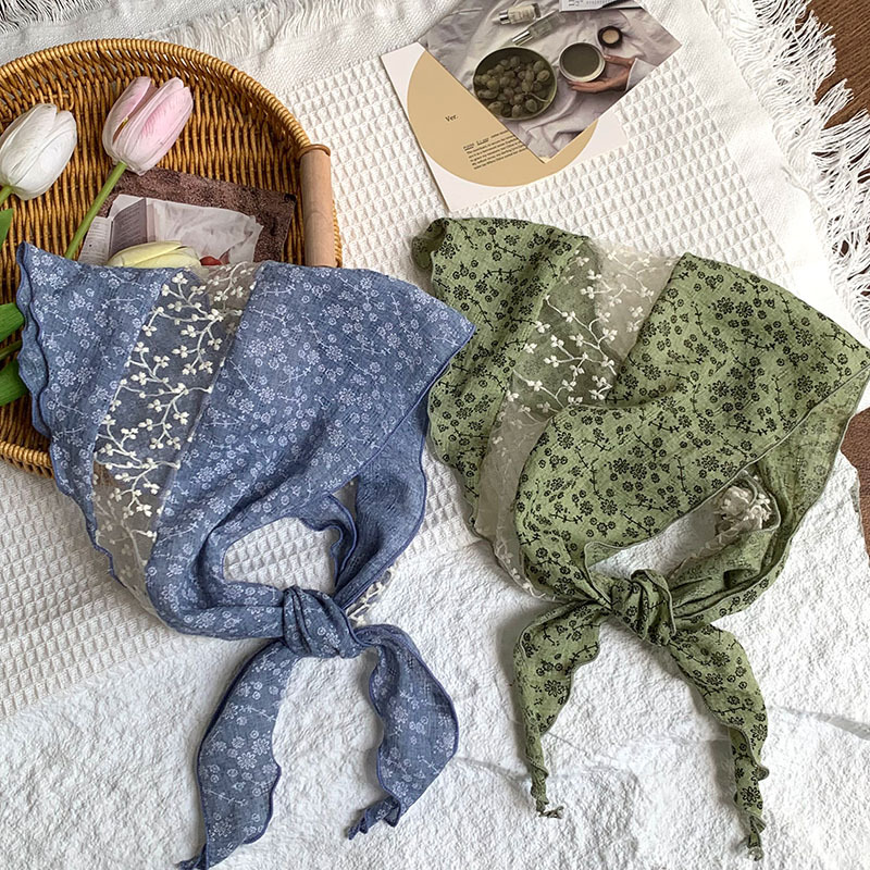 Bufanda triangular, babero, arte femenino, nuevo estilo, bufanda floral, bufanda de seda, pañuelo de alta calidad, diadema pastoral femenina de verano, cabello atado