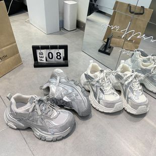 �W؛��Ƥ���f�ϵ�ЬŮ2026�����¿��ɫ�������͸��ٴ����e���m
