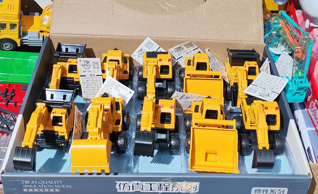 quality realistic inertia toy car