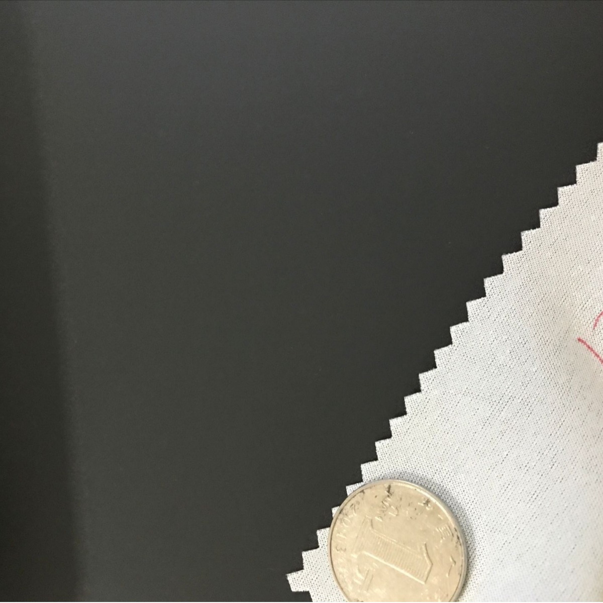 厂家半PU皮革面料墙面软硬包沙发箱包革内饰人造革磨砂革