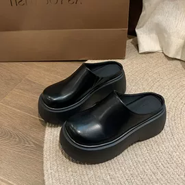 女式板鞋;厚底拖鞋;女式皮靴