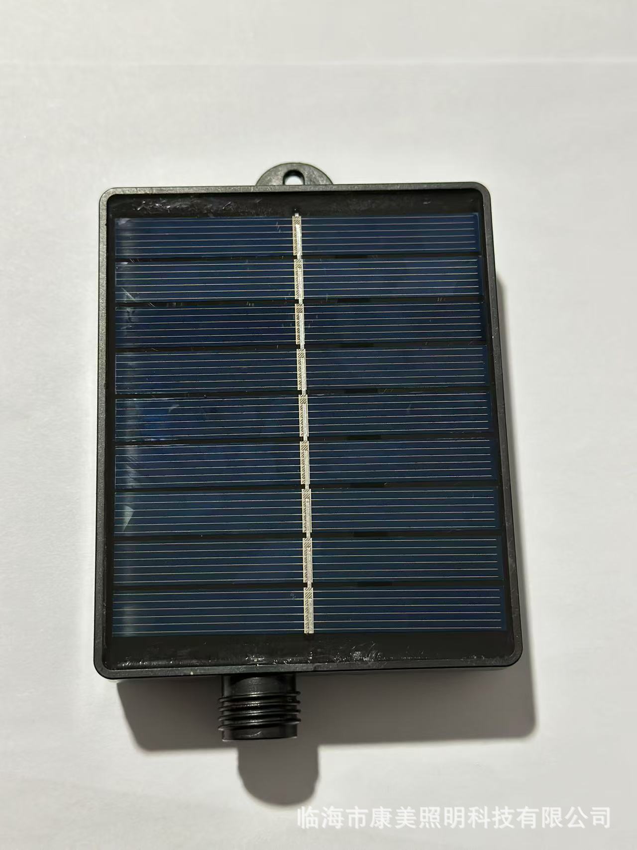 Nuevos accesorios de cadena de lámpara solar al aire libre Panel solar de batería de litio Regalo controlador remoto cable de datos USB conector a tierra