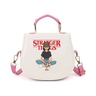 亚马逊Stranger things周边韩版潮流休闲手提包高颜值女士单肩包