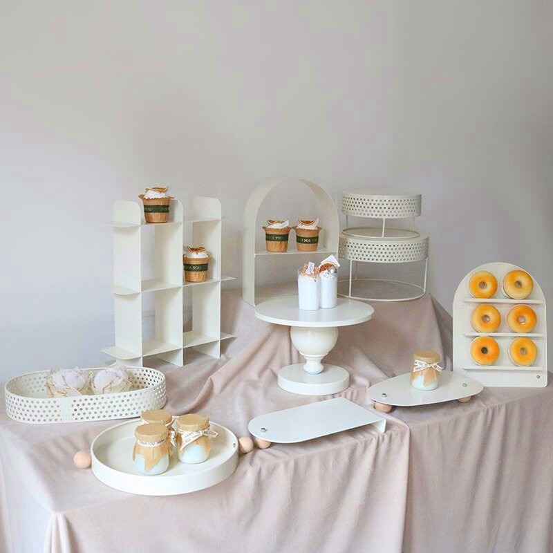 Decoración de postre estilo crema estante de exhibición de bodas estante de decoración de pastel de cumpleaños estante de hierro forjado bandeja de bocadillos