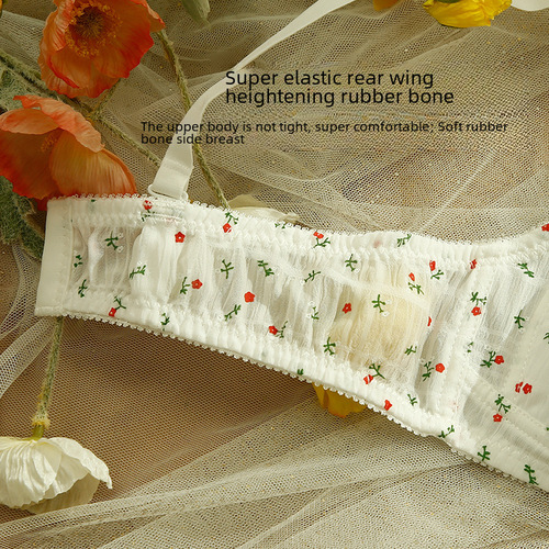 Japanese sweet and cute underwear for women without rims, small breasts, push-up, junior high school students, high school students, thin girl bra